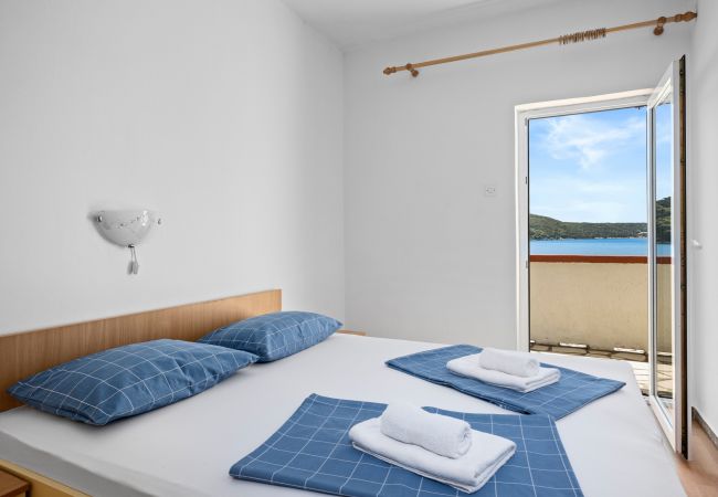 Apartment in Kampor - Sea View Summer Paradise - Emily 2 Apartment in Kampor - Sea View Summer Paradise - Emily 2