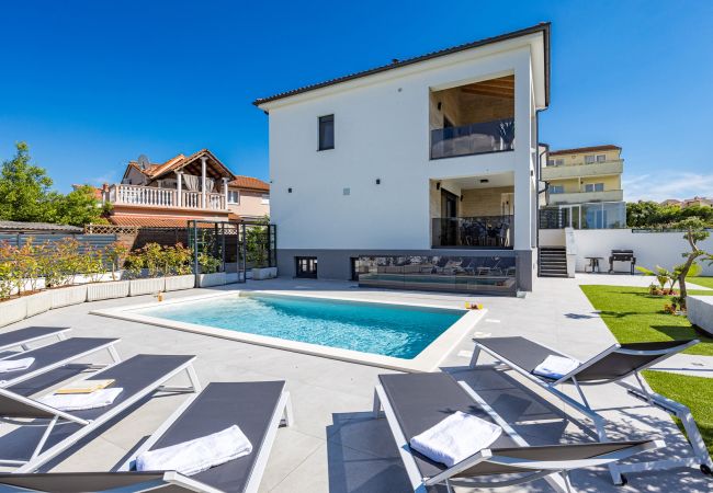 Villa in Štinjan - Villa Antares - Luxurious Vacation Oasis Villa in Štinjan - Villa Antares - Luxurious Vacation Oasis