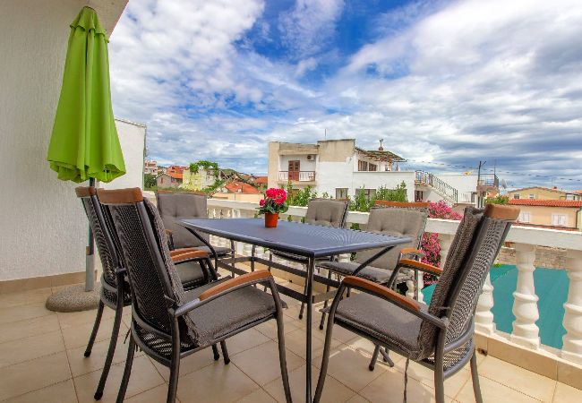 Apartment in Tribunj - Apartments Alaga - A1  Apartment in Tribunj - Apartments Alaga - A1