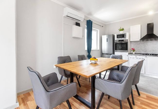 Apartment in Tribunj - Apartments Alaga - A1  Apartment in Tribunj - Apartments Alaga - A1