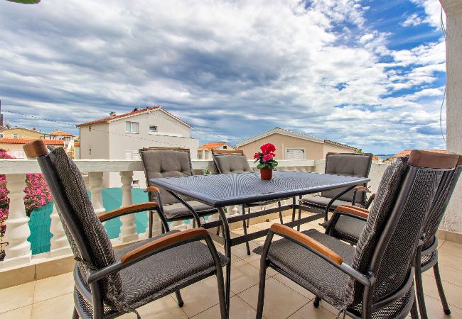 Apartment in Tribunj - Apartments Alaga - A1  Apartment in Tribunj - Apartments Alaga - A1