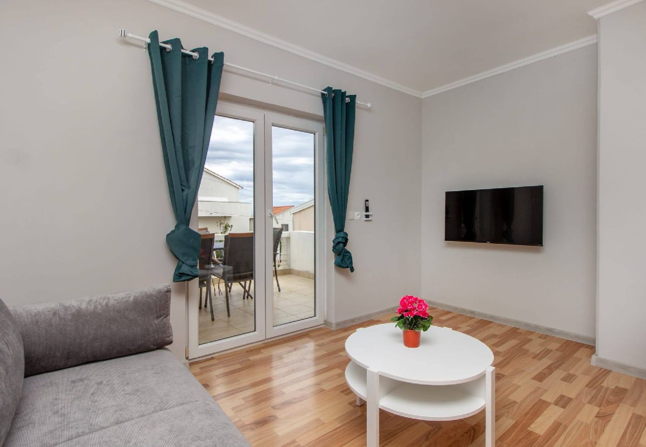 Apartment in Tribunj - Apartments Alaga - A1 