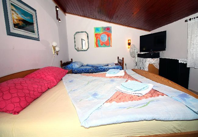 House in Tisno - Holiday Home Serov - four bedroom house House in Tisno - Holiday Home Serov - four bedroom house