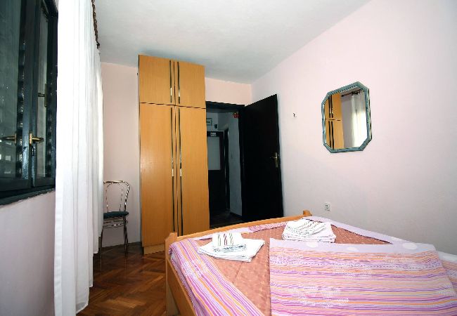 House in Tisno - Holiday Home Serov - four bedroom house House in Tisno - Holiday Home Serov - four bedroom house