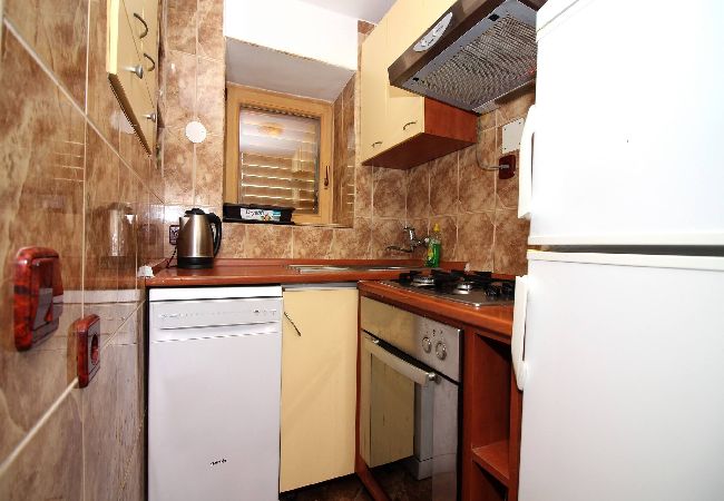 House in Tisno - Holiday Home Serov - four bedroom house House in Tisno - Holiday Home Serov - four bedroom house