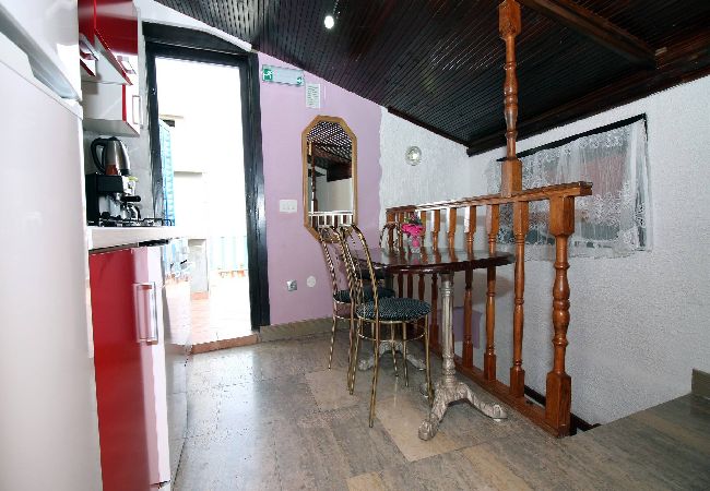 House in Tisno - Holiday Home Serov - four bedroom house House in Tisno - Holiday Home Serov - four bedroom house