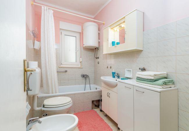 Apartment in Pula - Cozy Apartment Desiree - Couple Getaway Apartment in Pula - Cozy Apartment Desiree - Couple Getaway