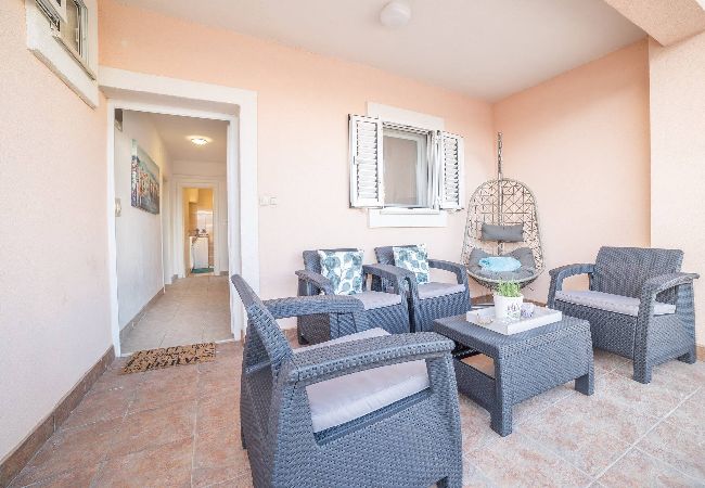 Apartment in Vodice - Apartments Nikol - two bedroom apartment A1 Apartment in Vodice - Apartments Nikol - two bedroom apartment A1