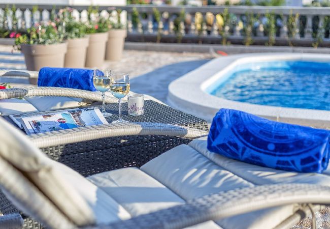 Apartment in Vodice - Apartments Nikol - two bedroom apartment A1 Apartment in Vodice - Apartments Nikol - two bedroom apartment A1