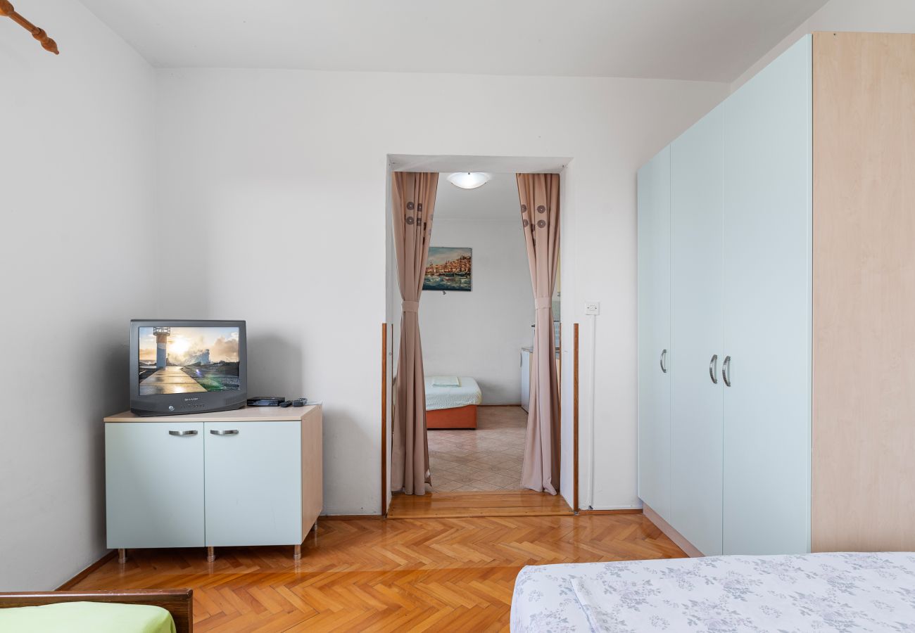 Apartment in Šibenik-Brodarica - Apartments Bruna -sea view A1