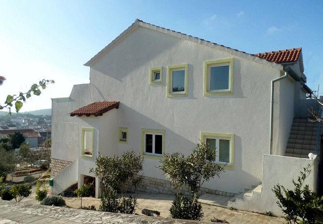 Apartment in Jezera - Apartments Horvat - two bedroom apartment (green) Apartment in Jezera - Apartments Horvat - two bedroom apartment (green)