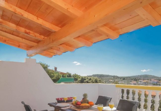 Apartment in Jezera - Apartments Horvat - two bedroom apartment (yellow) Apartment in Jezera - Apartments Horvat - two bedroom apartment (yellow)