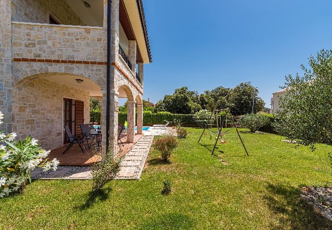 Villa in Ugljan - Villa Muline - four bedroom house with a swimming pool Villa in Ugljan - Villa Muline - four bedroom house with a swimming pool