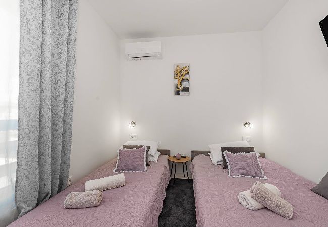 Villa in Vodice - Villa Ilma - three bedroom house with a swimming pool Villa in Vodice - Villa Ilma - three bedroom house with a swimming pool