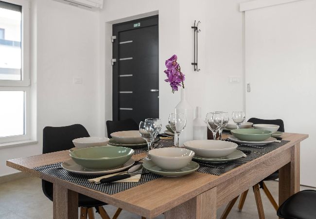 Villa in Vodice - Villa Ilma - three bedroom house with a swimming pool Villa in Vodice - Villa Ilma - three bedroom house with a swimming pool