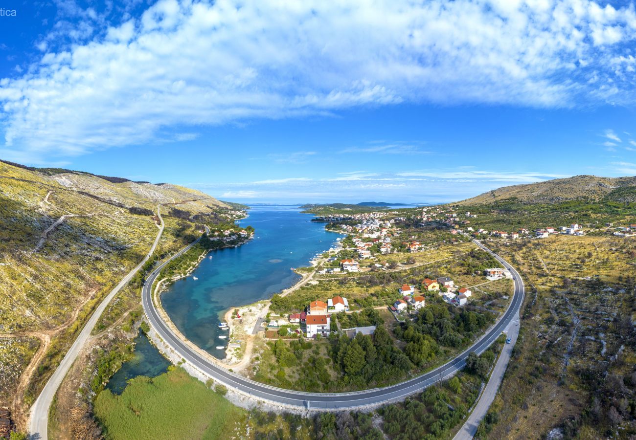 Studio in Grebaštica - Studio Apartment Miro