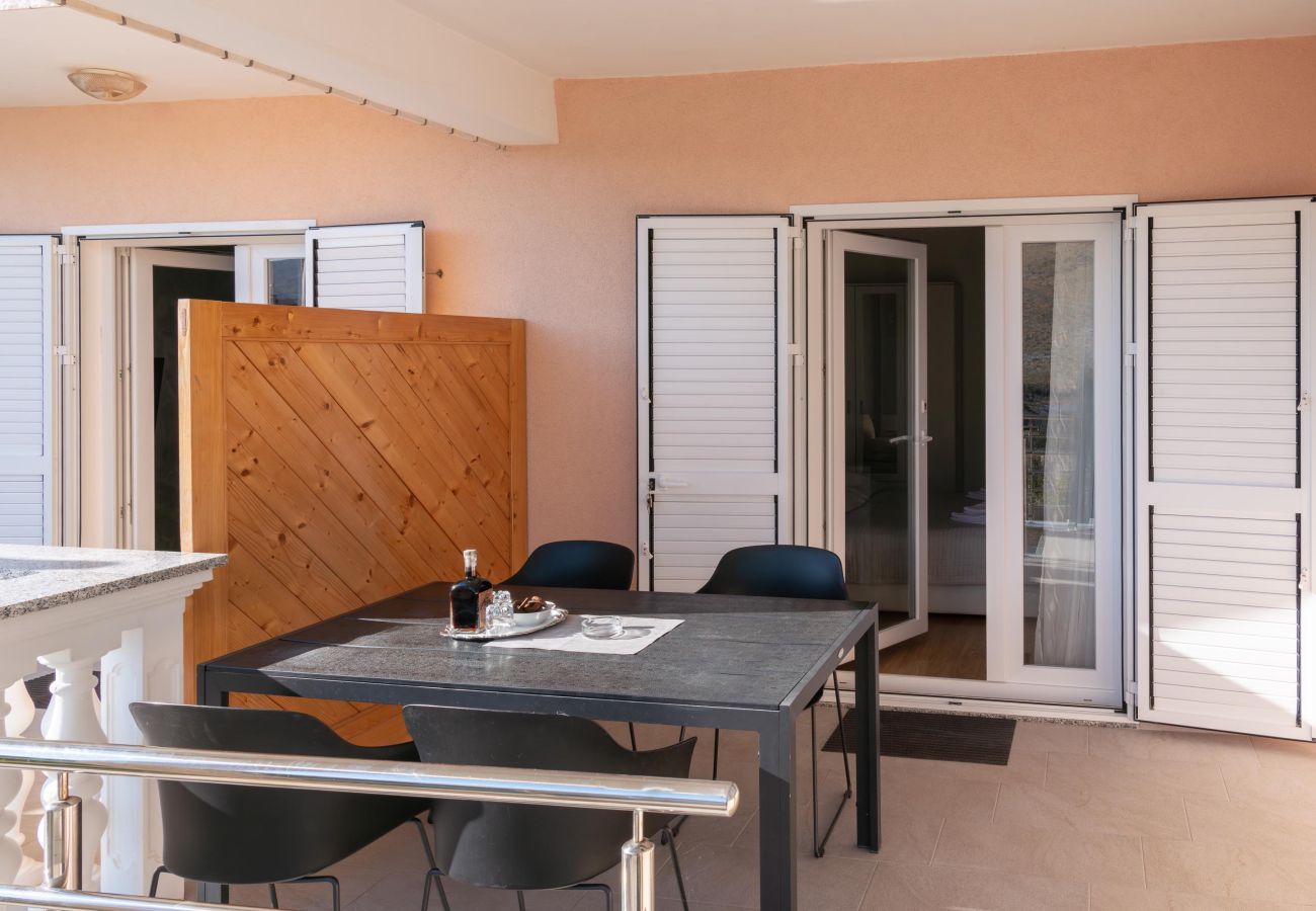 Studio in Grebaštica - Studio Apartment Miro