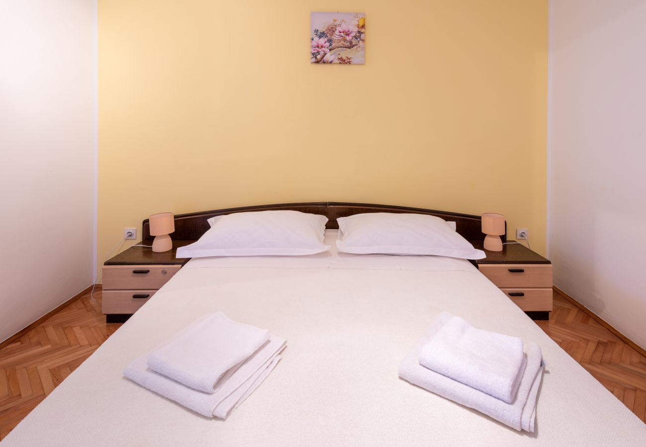 Apartment in Grebaštica - Apartments Miro - one bedroom