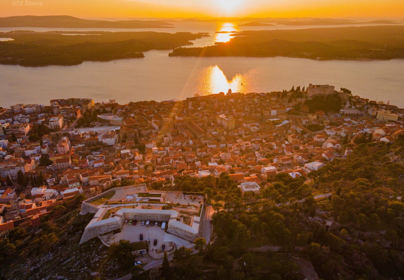 Apartment in Šibenik - Apartment Niko - City Center Apartment