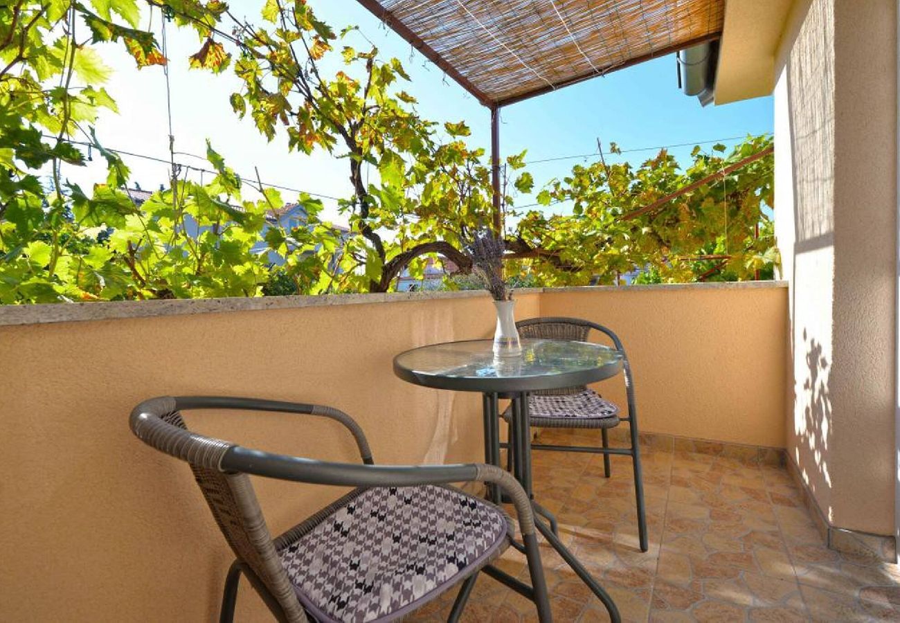 Apartment in Murter - Apartment Pia Murter