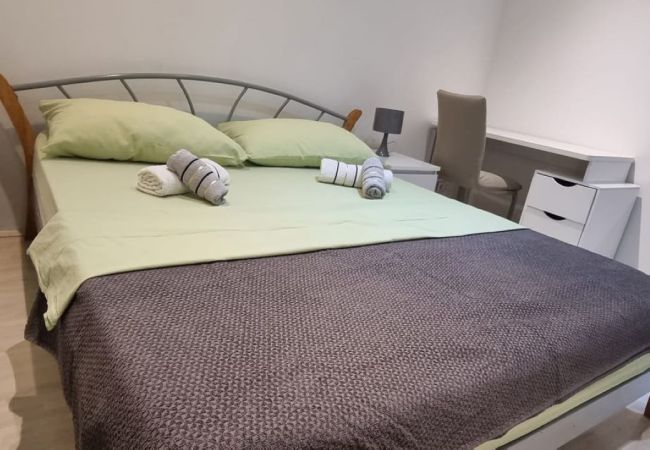 Apartment in Kaštel Novi - Apartment Viva - three bedroom apartment with a swimming pool Apartment in Kaštel Novi - Apartment Viva - three bedroom apartment with a swimming pool
