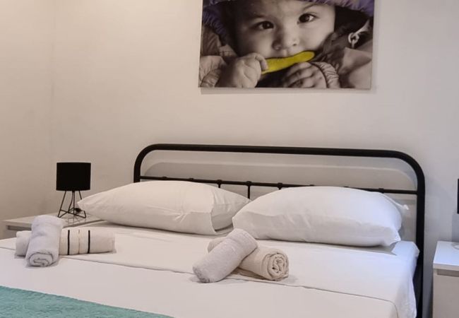 Apartment in Kaštel Novi - Apartment Viva - three bedroom apartment with a swimming pool Apartment in Kaštel Novi - Apartment Viva - three bedroom apartment with a swimming pool