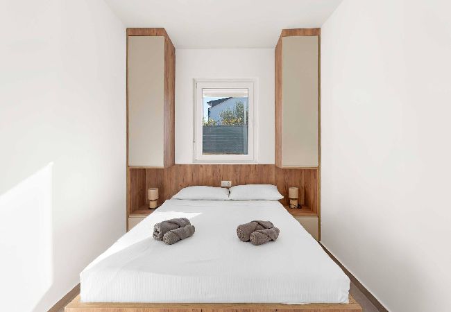 Apartment in Šibenik-Brodarica - Apartments Velic - Two bedroom apartment with a terrace B Apartment in Šibenik-Brodarica - Apartments Velic - Two bedroom apartment with a terrace B