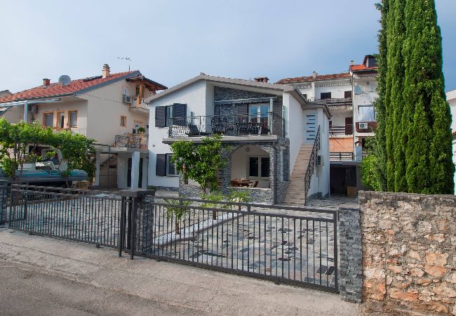 Apartment in Pirovac - Apartments Sea and Sun - Apartment Sun  Apartment in Pirovac - Apartments Sea and Sun - Apartment Sun