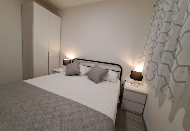 Villa in Kaštel Novi - Villa Viva - Six bedroom house with a pool and jacuzzi Villa in Kaštel Novi - Villa Viva - Six bedroom house with a pool and jacuzzi