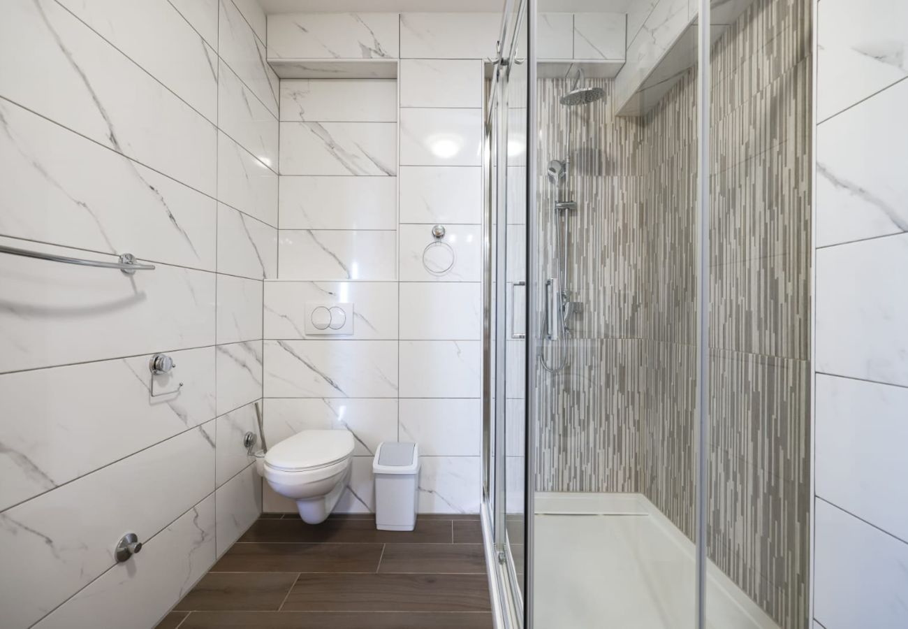 Apartment in Privlaka - Luxury apartments Sun@Set - One-room apartment with jacuzzi 