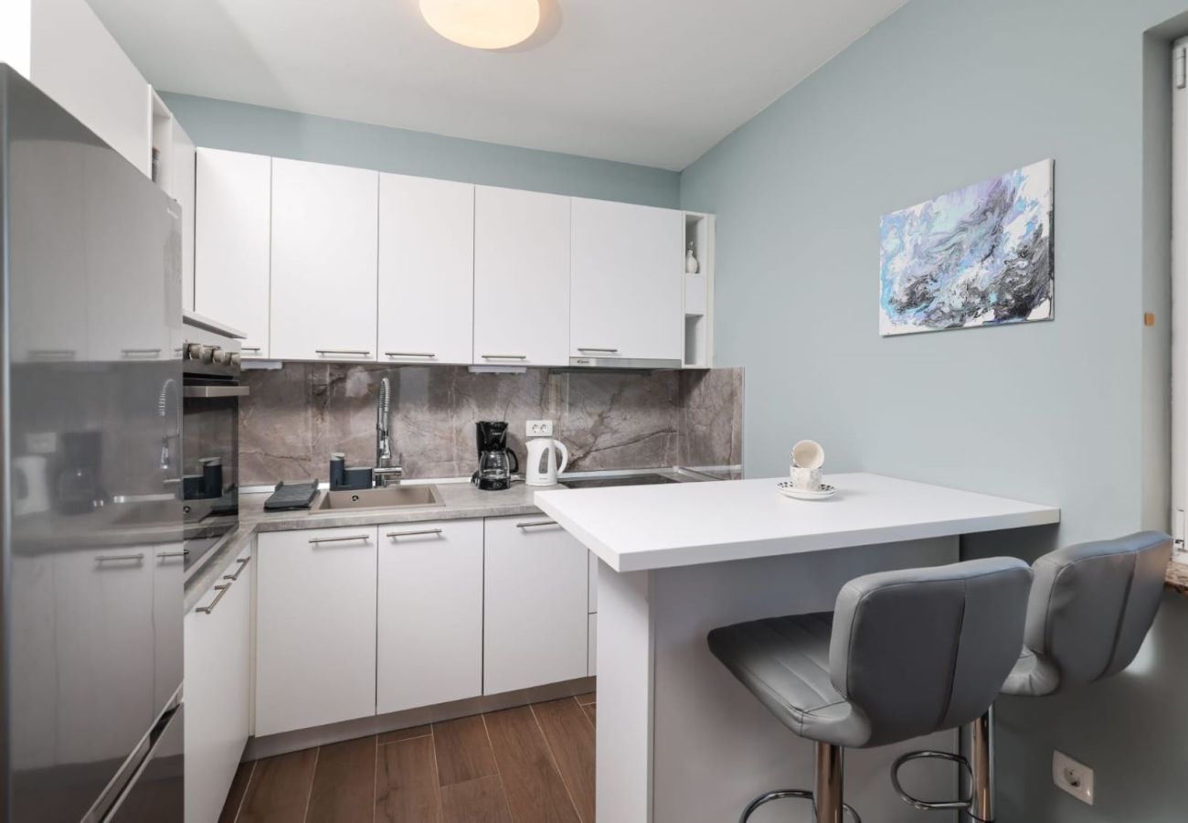 Apartment in Privlaka - Luxury apartments Sun@Set - One-room apartment with jacuzzi 