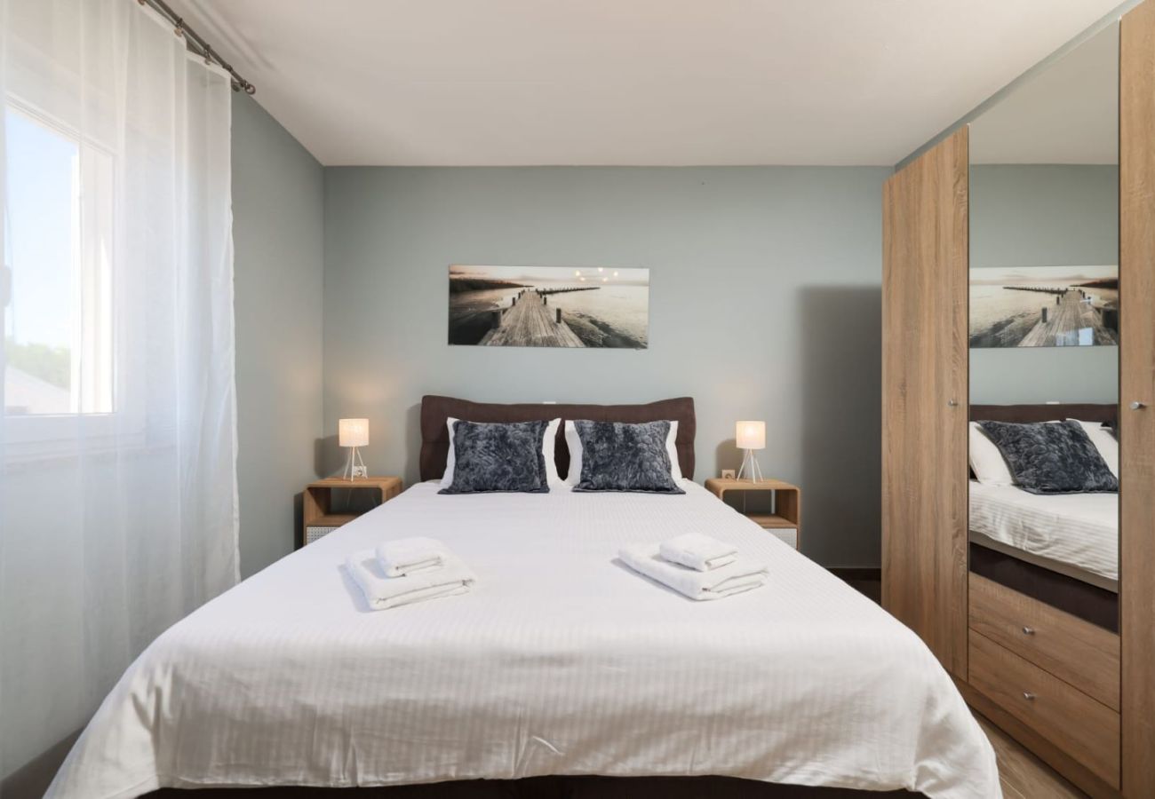 Apartment in Privlaka - Luxury apartments Sun@Set - Two bedroom apartment with a sea view