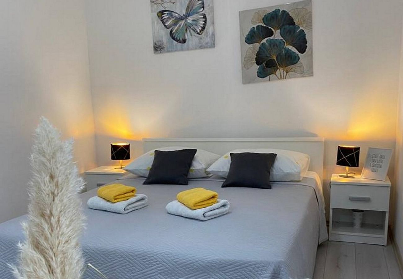 Apartment in Brištane - Rural Apartment Ante 