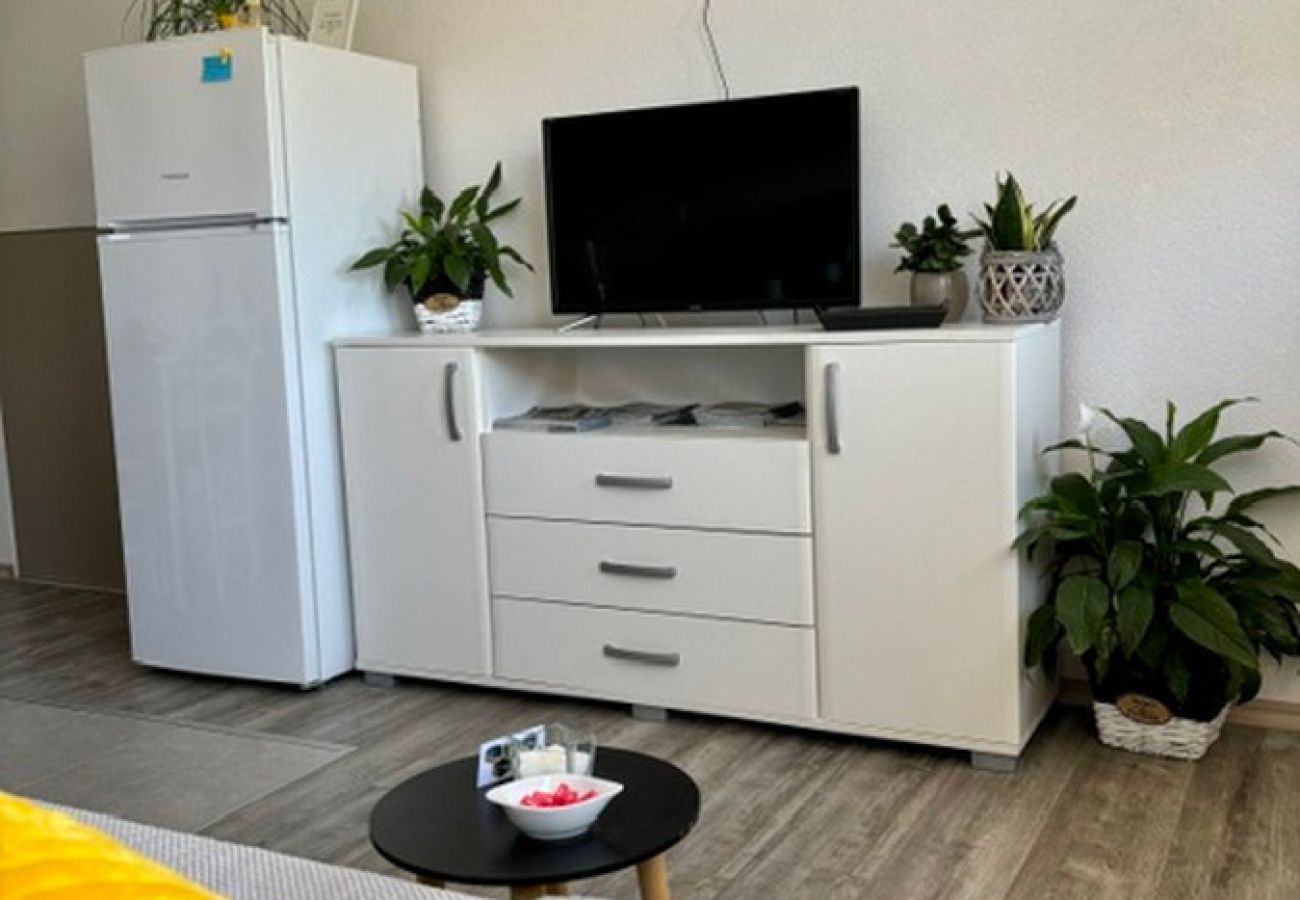 Apartment in Brištane - Rural Apartment Ante 