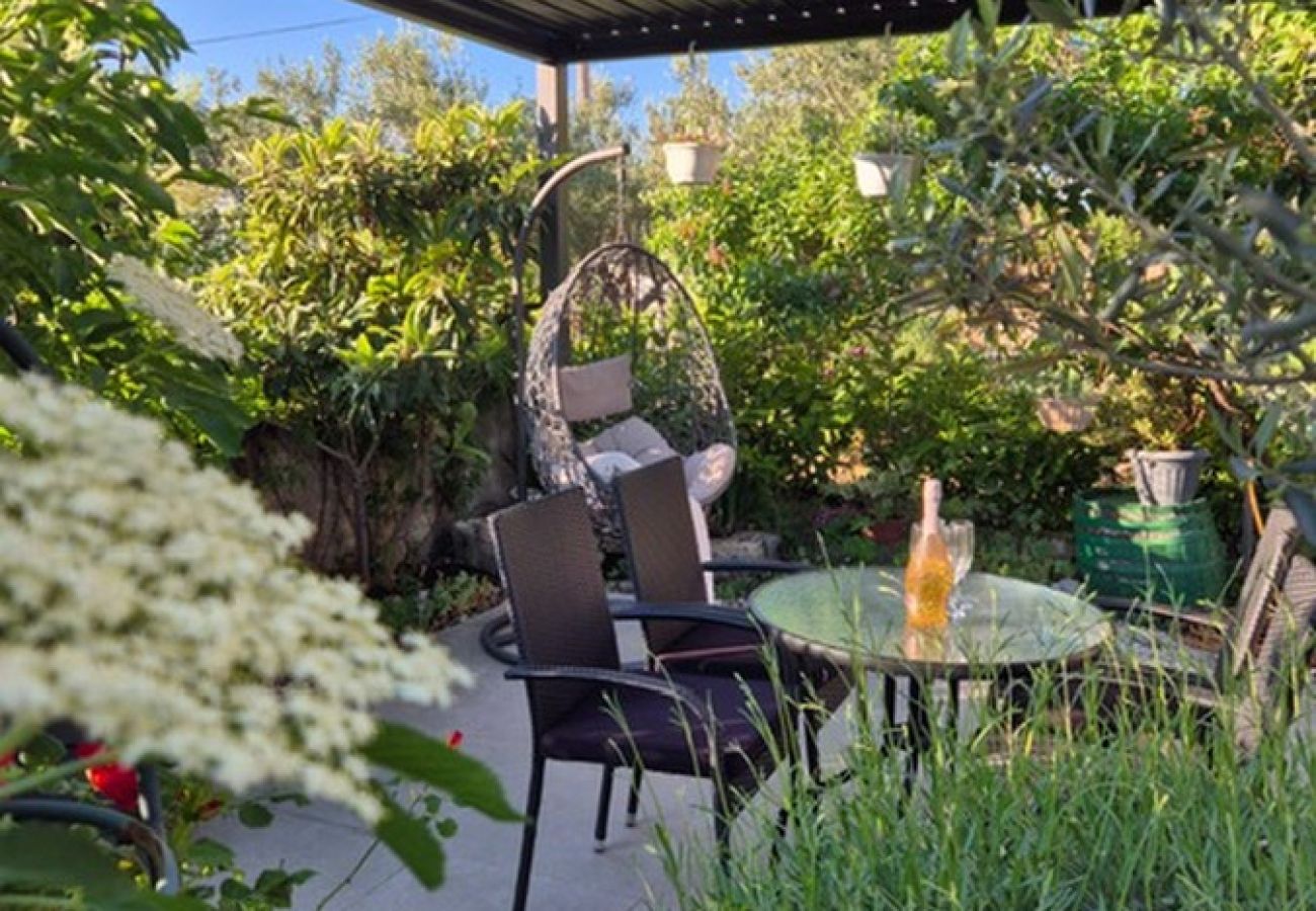 Apartment in Brištane - Rural Apartment Ante 