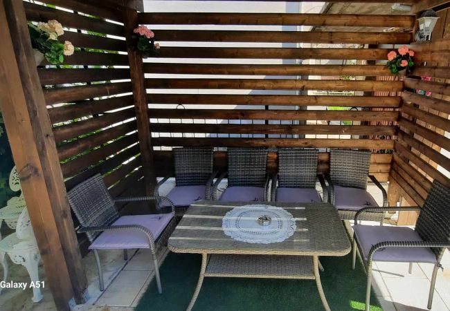 Apartment in Zadar - Apartment Rustica - Two bedroom apartment with outdoor pool Apartment in Zadar - Apartment Rustica - Two bedroom apartment with outdoor pool