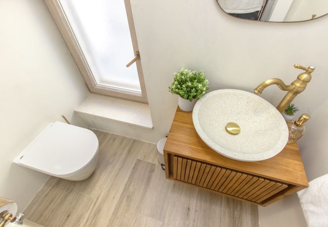 House in Trogir - Stone House Trogir - Three bedroom house with jacuzzi House in Trogir - Stone House Trogir - Three bedroom house with jacuzzi