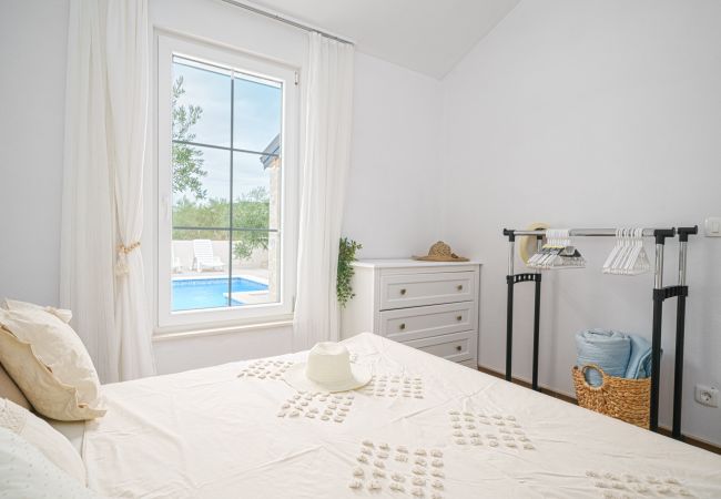 House in Vodice - Villa Ivana - Two bedroom house with outdoor pool House in Vodice - Villa Ivana - Two bedroom house with outdoor pool