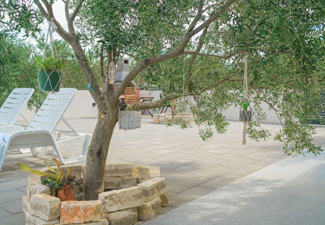 House in Vodice - Villa Ivana - Two bedroom house with outdoor pool House in Vodice - Villa Ivana - Two bedroom house with outdoor pool