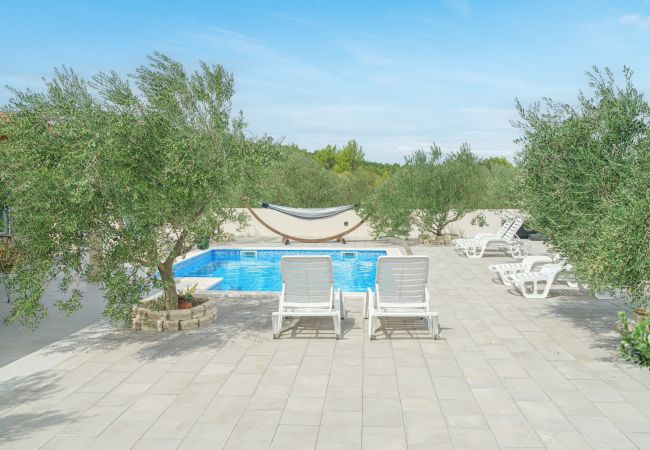 House in Vodice - Villa Ivana - Two bedroom house with outdoor pool House in Vodice - Villa Ivana - Two bedroom house with outdoor pool