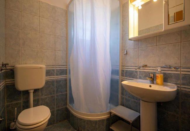 Apartment in Pašman - Apartments Torina Pašman - One bedroom apartment with a sea view A1 Apartment in Pašman - Apartments Torina Pašman - One bedroom apartment with a sea view A1