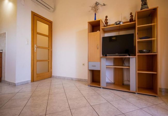 Apartment in Pašman - Apartments Torina Pašman - One bedroom apartment with a sea view A2 Apartment in Pašman - Apartments Torina Pašman - One bedroom apartment with a sea view A2