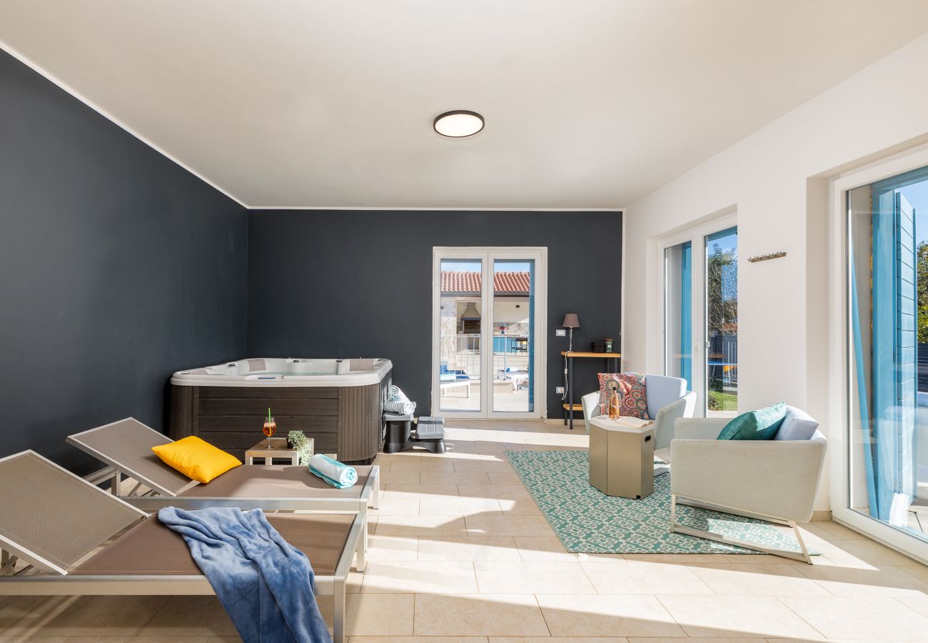 Villa in Šivati - Villa Azul near Rovinj- Spa Retreat