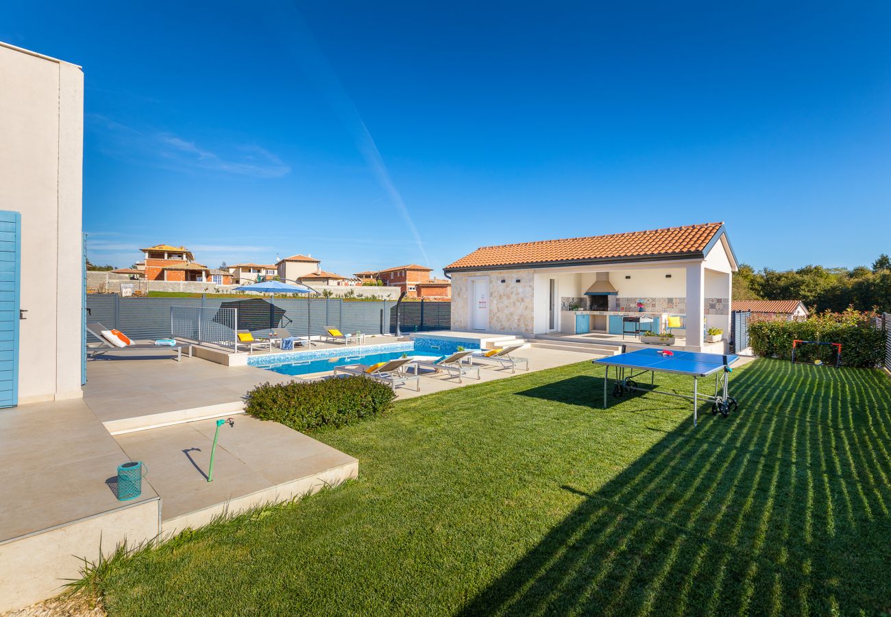 Villa in Šivati - Villa Azul near Rovinj- Spa Retreat