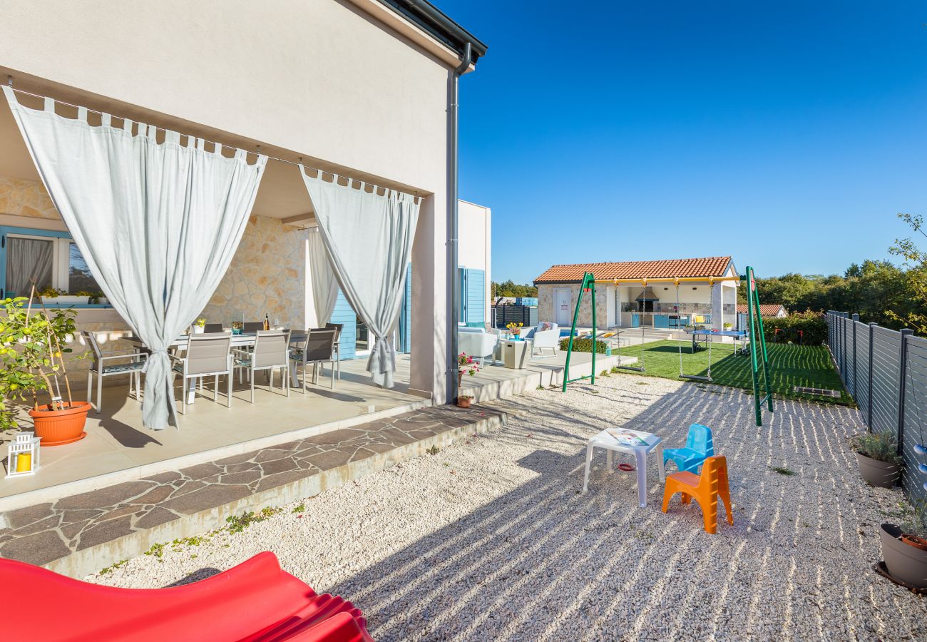 Villa in Šivati - Villa Azul near Rovinj- Spa Retreat