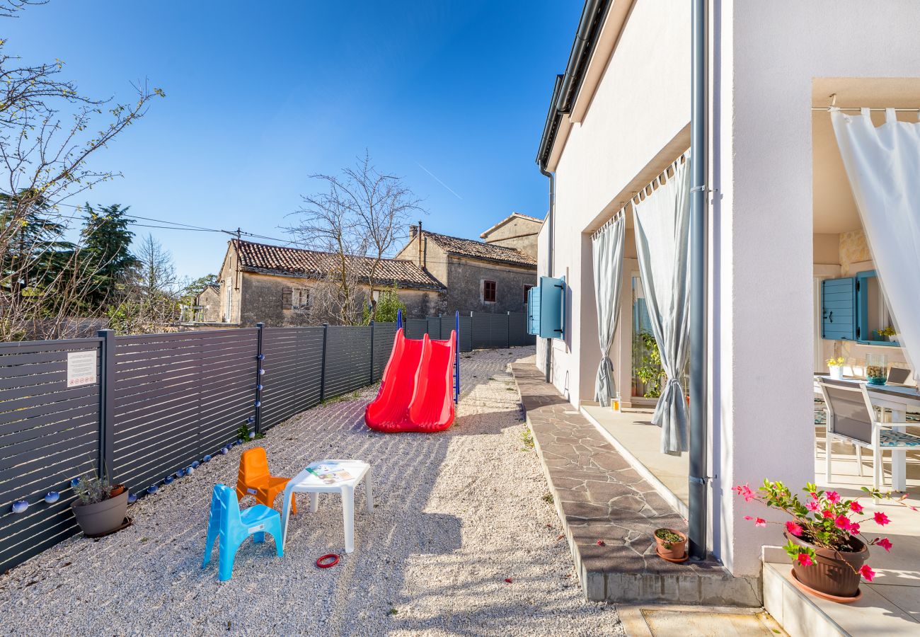 Villa in Šivati - Villa Azul near Rovinj- Spa Retreat