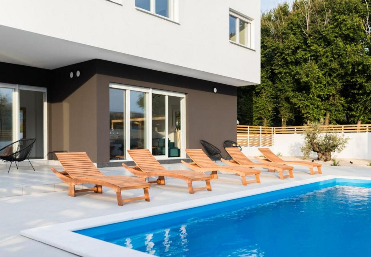 Villa in Pag - Villa Belveder I - Four bedroom house with outdoor pool