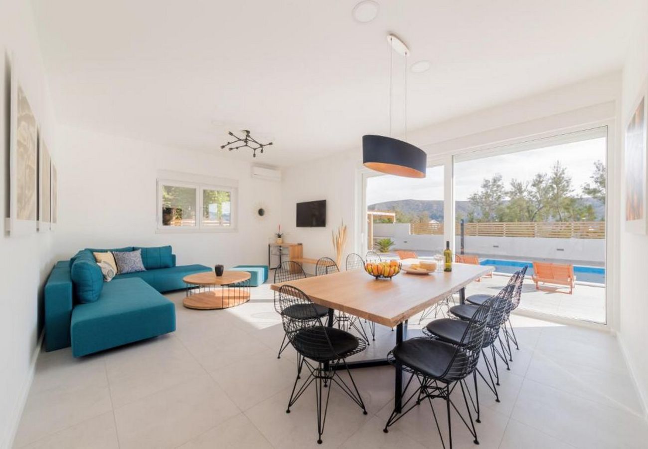 Villa in Pag - Villa Belveder I - Four bedroom house with outdoor pool