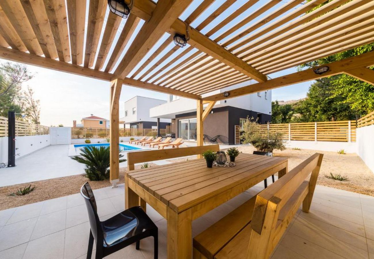 Villa in Pag - Villa Belveder I - Four bedroom house with outdoor pool