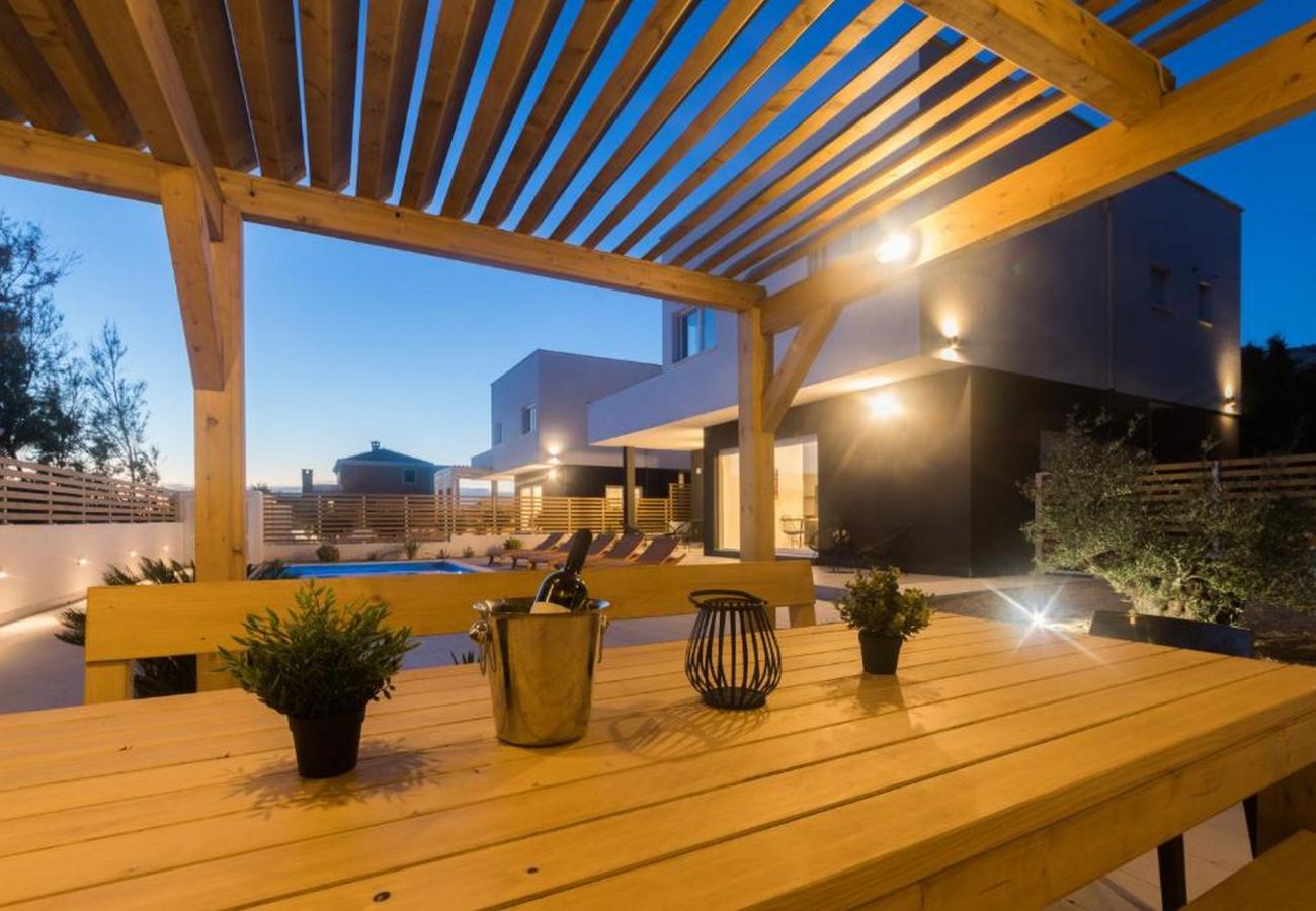 Villa in Pag - Villa Belveder I - Four bedroom house with outdoor pool